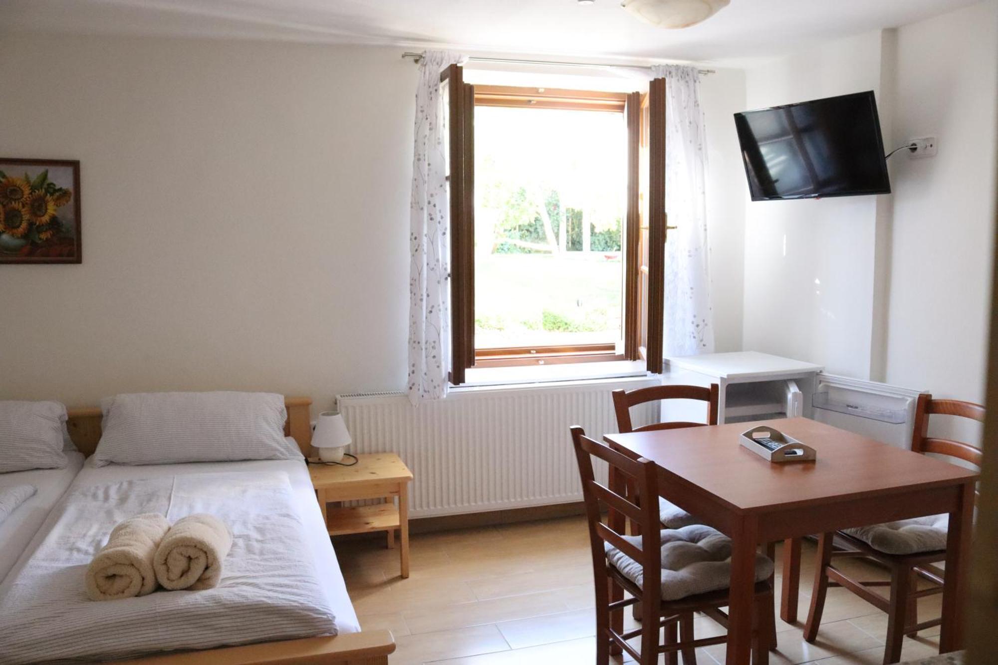 Penzion-Apartman Soucek Jindrichuv Hradec Luaran gambar
